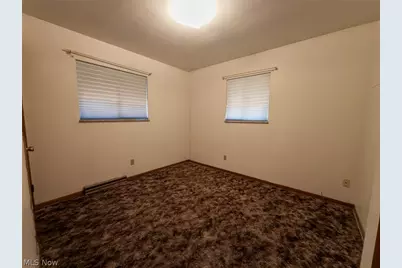 1876 Harding Avenue, Akron, OH 44312 - Photo 8