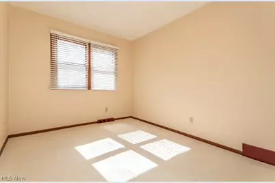 5034 Medhurst Avenue, Solon, OH 44139 - Photo 30