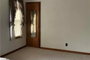 2271 5th St SW, Akron, OH 44314 - Photo 30