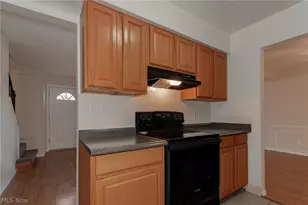 7970 Mentor Ave, Mentor, OH 44060 - Photo 12