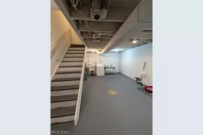 852 Kenilworth Avenue SE, Warren, OH 44484 - Photo 8