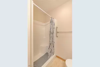 2450 Wright State Drive SE, Massillon, OH 44646 - Photo 28