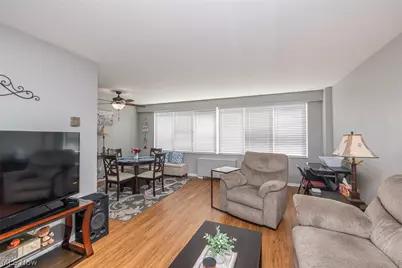 12520 Edgewater Drive #1609, Oakwood, OH 44107 - Photo 6