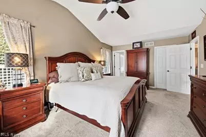 637 Hunters Trail, Akron, OH 44313 - Photo 36