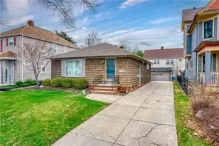 13406 Lakewood Heights Blvd, Oakwood, OH 44107 - Photo 2