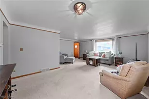 13406 Lakewood Heights Blvd, Oakwood, OH 44107 - Photo 6