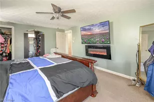 869 Packard Dr, Akron, OH 44320 - Photo 14