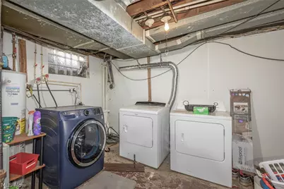 869 Packard Drive, Akron, OH 44320 - Photo 22