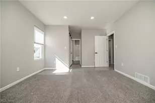 807 E 3rd St, Salem, OH 44460 - Photo 24