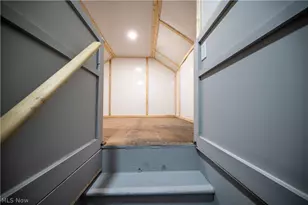 807 E 3rd St, Salem, OH 44460 - Photo 28