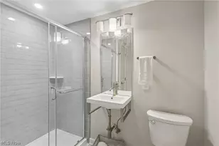 3798 Grosvenor Rd, South Euclid, OH 44118 - Photo 32