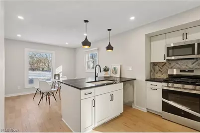 3798 Grosvenor Road, South Euclid, OH 44118 - Photo 10