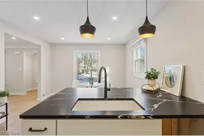 3798 Grosvenor Road, South Euclid, OH 44118 - Photo 12