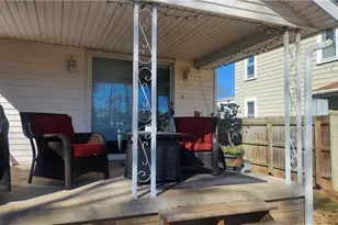 237 7th St NW, New Philadelphia, OH 44663 - Photo 6