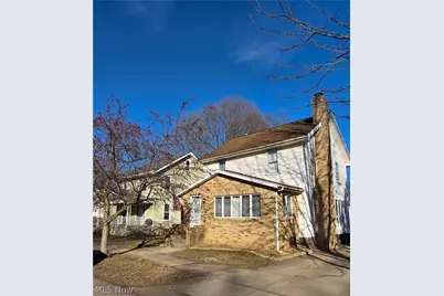 237 7th Street NW, New Philadelphia, OH 44663 - Photo 2