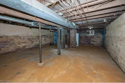 3236 Young Avenue NW, Massillon, OH 44647 - Photo 34