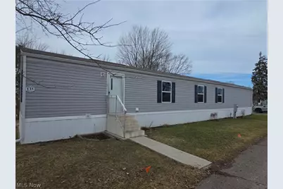 135 Inglewood Place, Elyria, OH 44035 - Photo 1