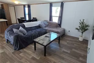 135 Inglewood Pl, Elyria, OH 44035 - Photo 12