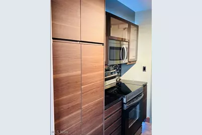 11850 Edgewater Drive #701, Oakwood, OH 44107 - Photo 10