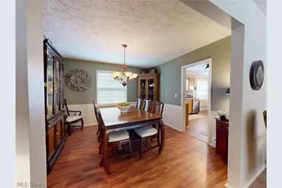 8330 Paddock Court, Mentor, OH 44060 - Photo 4