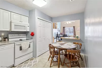 9024 Portage Pointe Drive #G, Streetsboro, OH 44241 - Photo 12