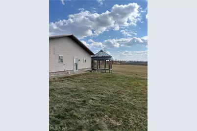 6050 Township Road 606, Fredericksburg, OH 44627 - Photo 4