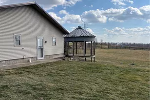 6050 Township Rd 606, Fredericksburg, OH 44627 - Photo 4