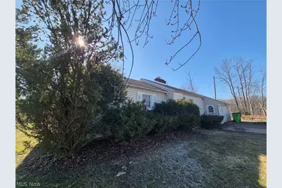 1093 E Schaaf Road, Independence, OH 44131 - Photo 2