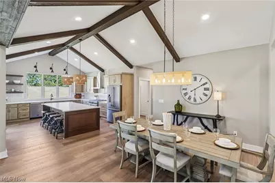 6579 Hathaway Road, Valleyview, OH 44125 - Photo 6