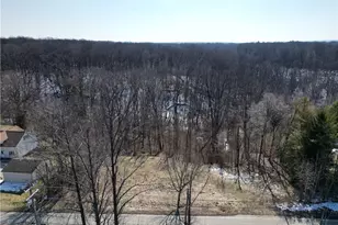 6579 Hathaway Rd, Valleyview, OH 44125 - Photo 16