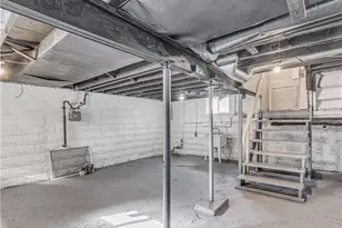 207 Denver St, Akron, OH 44305 - Photo 24