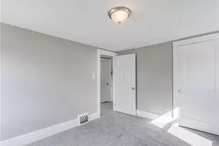 207 Denver St, Akron, OH 44305 - Photo 16