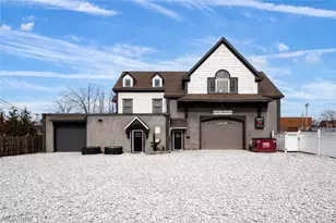 37931 Vine St, Willoughby Hills, OH 44094 - Photo 2