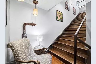 37931 Vine Street, Willoughby Hills, OH 44094 - Photo 8