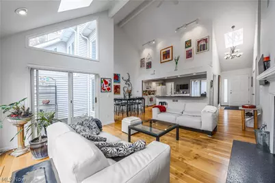 632 Blue Spruce Trail, Chagrin Falls, OH 44023 - Photo 4