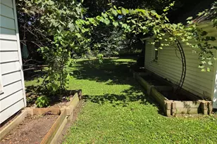 31 Medford Ave, Akron, OH 44310 - Photo 32