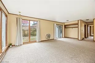 31 Medford Ave, Akron, OH 44310 - Photo 8