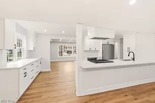 36988 Clearway Dr, Eastlake, OH 44095 - Photo 10