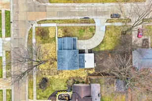 36988 Clearway Dr, Eastlake, OH 44095 - Photo 42