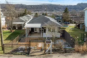 1408 N 9th St, Martins Ferry, OH 43935 - Photo 2