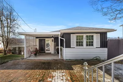 1408 N 9th Street, Martins Ferry, OH 43935 - Photo 1