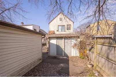 3655 W 48th Street, Loveland, OH 44102 - Photo 4