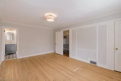 19419 Scottsdale Boulevard, Huber Heights, OH 44122 - Photo 22