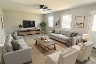 3834 Morley Dr, Kent, OH 44240 - Photo 2