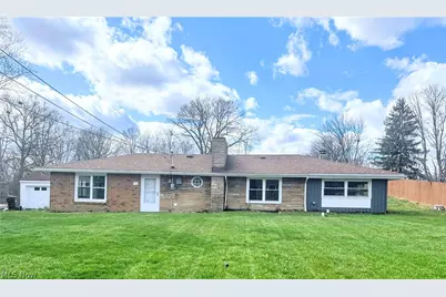 558 Lessig Avenue, Springfield, OH 44312 - Photo 2