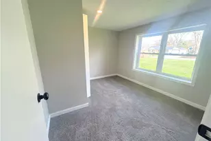 558 Lessig Ave, Springfield, OH 44312 - Photo 12