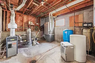 13881 Salem Church St NE, Paris, OH 44669 - Photo 36