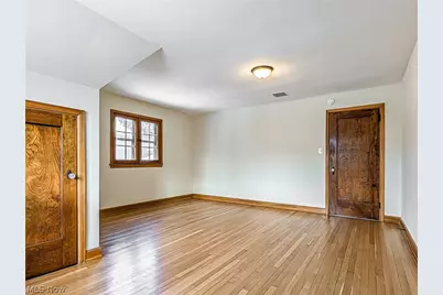 931 Amelia Avenue, Akron, OH 44302 - Photo 32