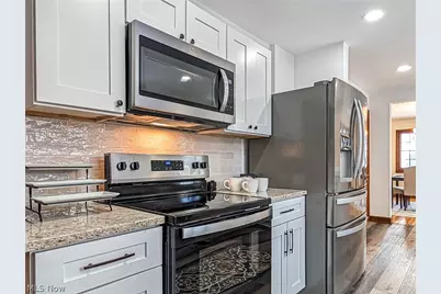 931 Amelia Avenue, Akron, OH 44302 - Photo 16