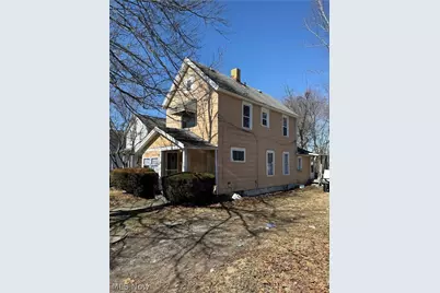 516 Kenmore Avenue, Youngstown, OH 44511 - Photo 2